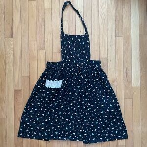 Vintage Hand Made Bib Apron Black Hat Novelty Print Lace Pocket 1980’s Cotton